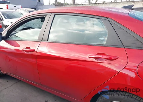 2023 Hyundai Elantra Sel z USA, uszkodzony, nr VIN KMHLS4AG4PU496638